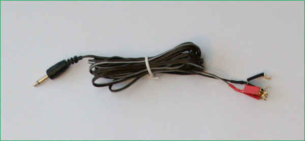 Czarny przewód połączeniowy do igieł
