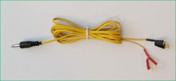 Żółty przewód połączeniowy do igieł